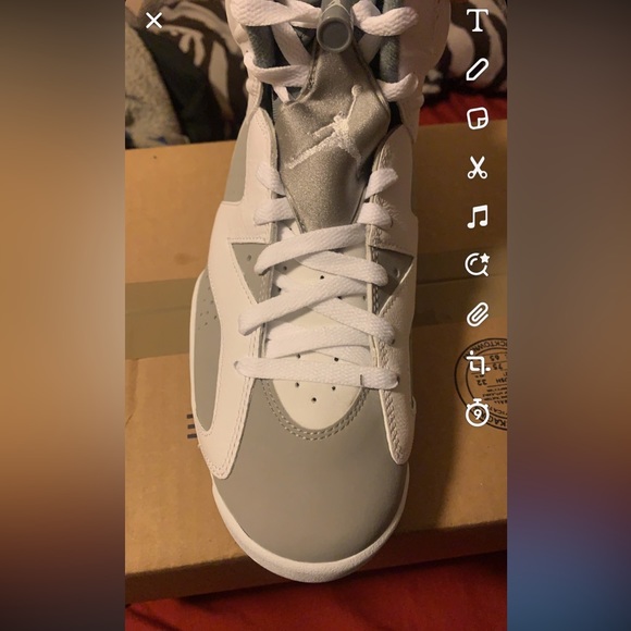shoes, jordan’s 6s, white and gray, size 8 men’s. - Picture 2 of 3